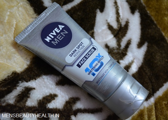 Nivea Men Dark Spot Reduction face scrub review 1