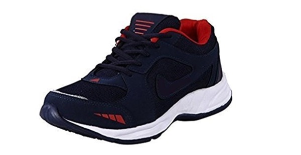 sports shoes price 500