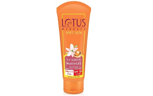 Lotus Herbals Safe Sun UV Screen Matte Gel Pa+++ SPF 50