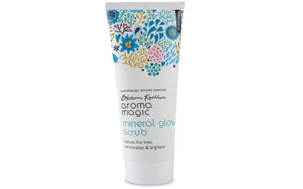 Aroma Magic Mineral Glow scrub