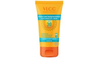 VLCC Matte Look Sunscreen Lotion SPF 30 