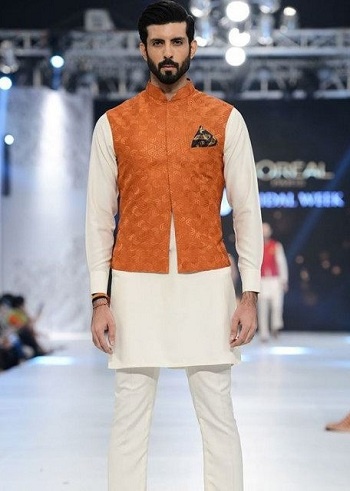 Short Kurta with Waistcoat